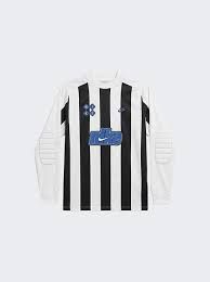 Nike Sportswear Club Men's Goalie Top